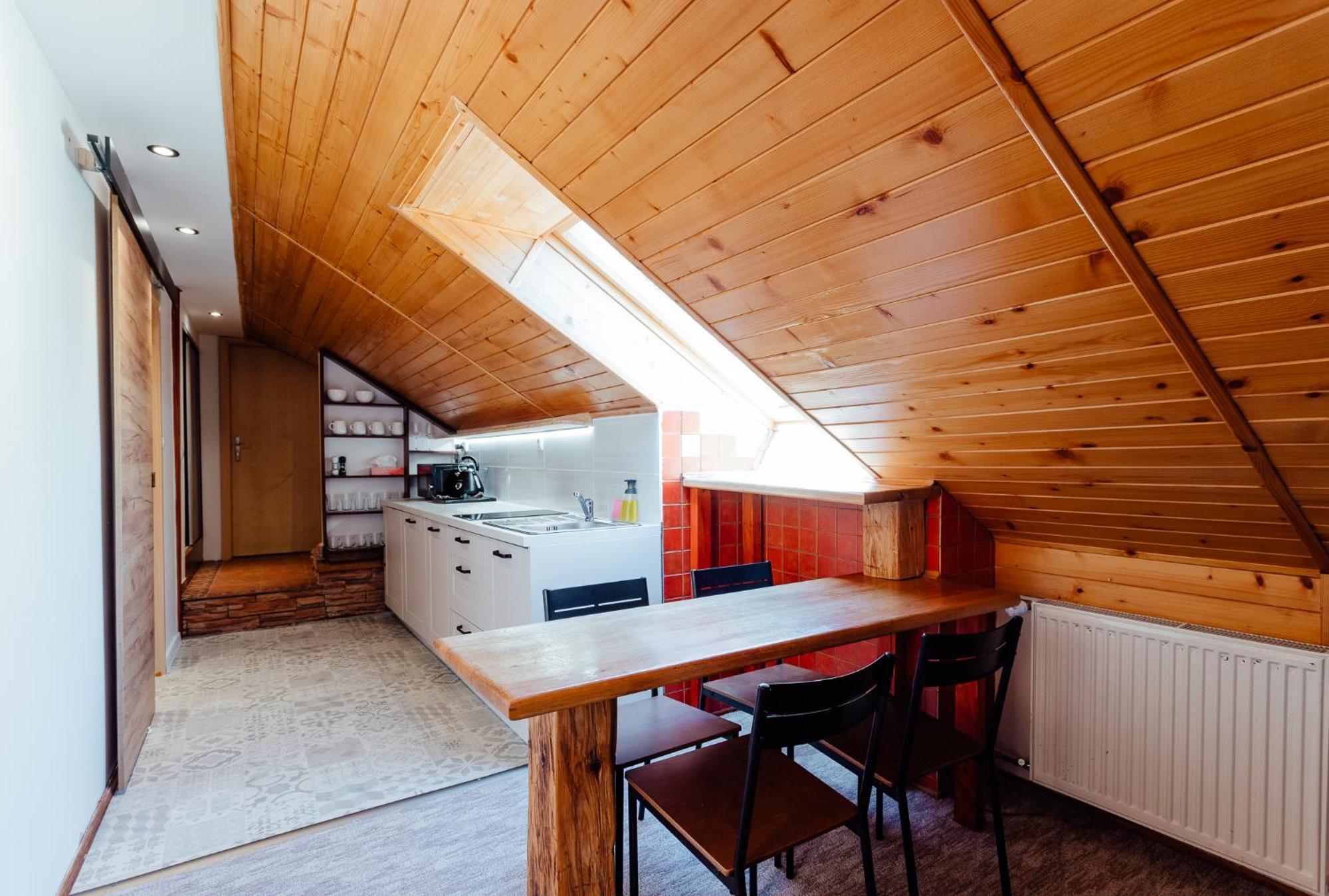 Aparthotel Botanicky Dvor à Banská Štiavnica Extérieur photo