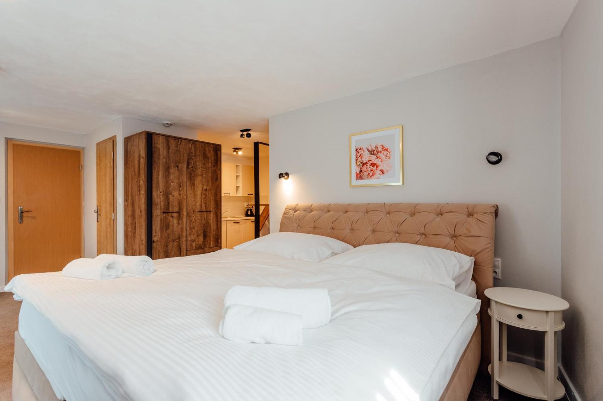 Aparthotel Botanicky Dvor à Banská Štiavnica Extérieur photo